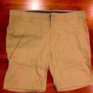 Iron Flex shorts size 40, beige in color.